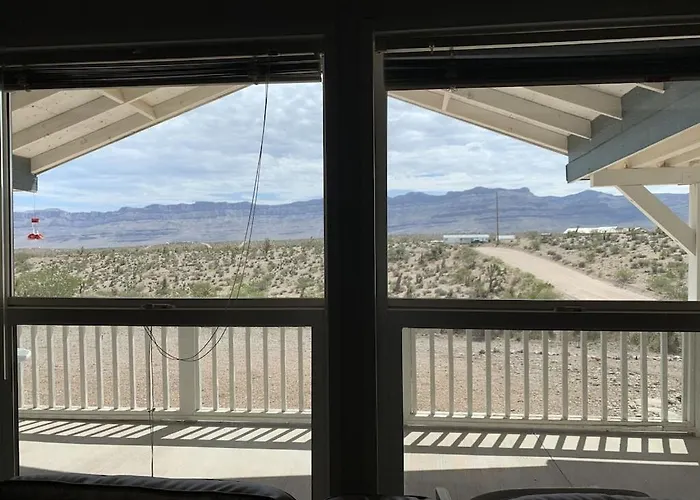 Amazing Views Near Grand Canyon Skywalk Holiday home *